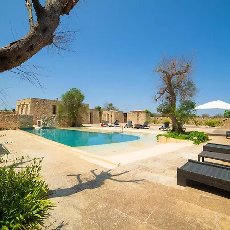 Masseria Torre Calavaci * Carpignano Salentino