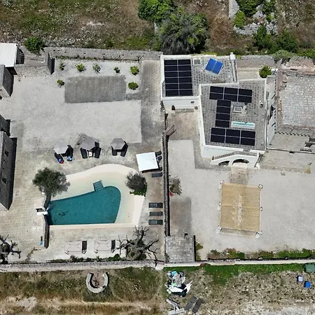 Masseria Torre Calavaci *